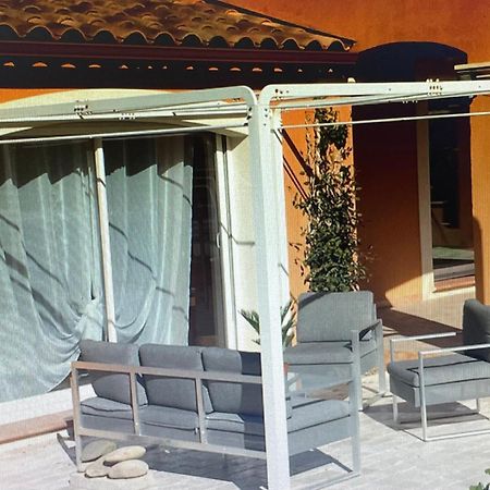 Les Lavandes Bed & Breakfast Alleins ภายนอก รูปภาพ