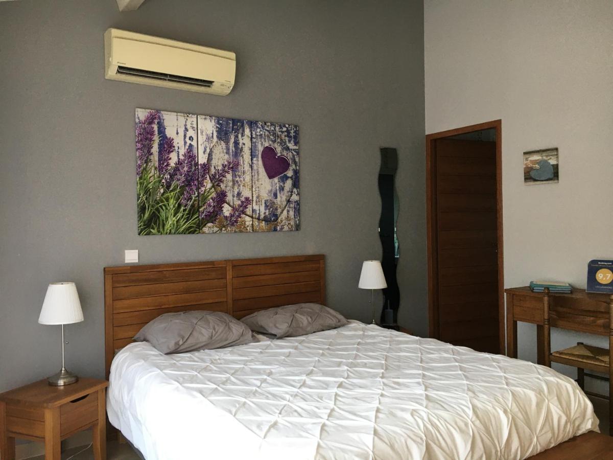 Les Lavandes Bed & Breakfast Alleins ภายนอก รูปภาพ